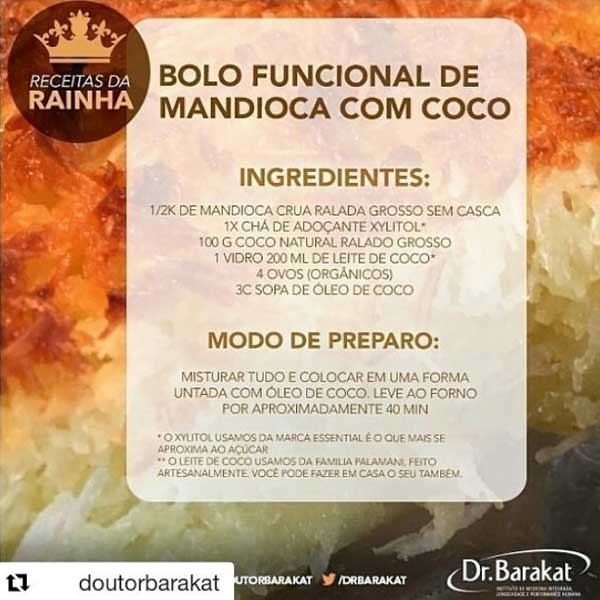 Bolo funcional de mandioca com coco